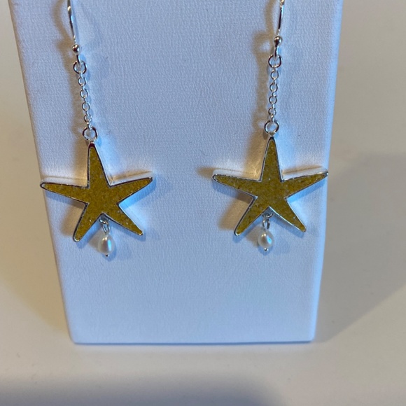 Women’s Silver Plated starfish earrings - Picture 2 of 6